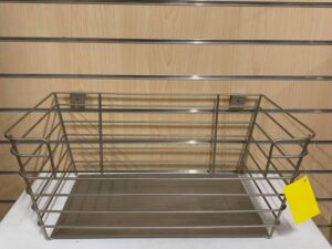 Panier coloré métallique pour barre de charge