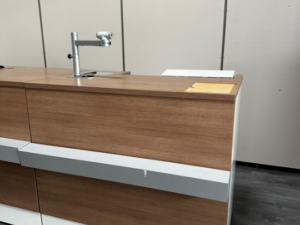 Comptoir d’accueil L 3,20 m