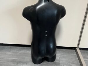 Mannequin enfant demi cuisse neuf