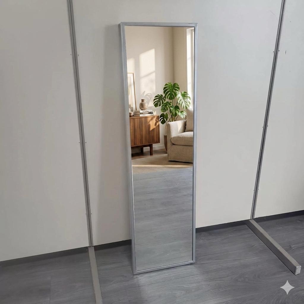 Miroir mural avec cadre métallique gris – L34 x H120 cm