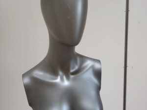 Buste mannequin femme demi-cuisse – Gris