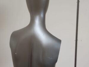 Buste mannequin femme demi-cuisse – Gris