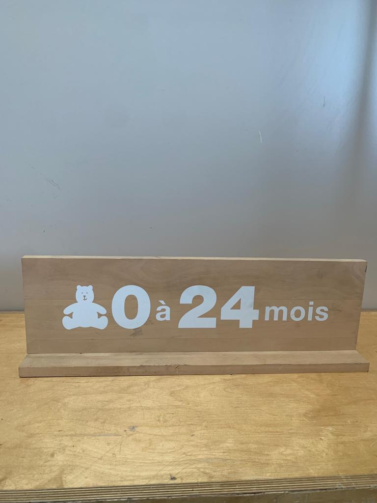 Enseigne bois 0 à 24 mois