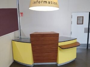 Comptoir magasin + PMR L 2,85 m