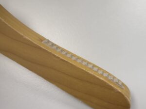 Lot de 100 cintres simples en bois avec crochet pivotant – L31 cm