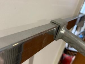 Bras incliné gris 52 cm