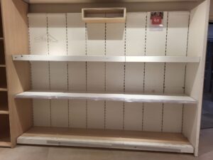 Lot de gondoles murales blanches 2.7ml