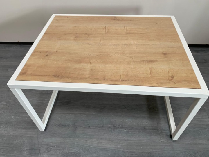 Table basse en bois
