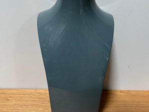 Buste présentoir à bijoux gris – H34 cm