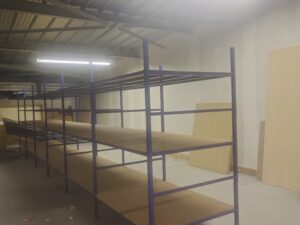 Lot de 6 étagères de stockage métalliques bleues – L5,70 m