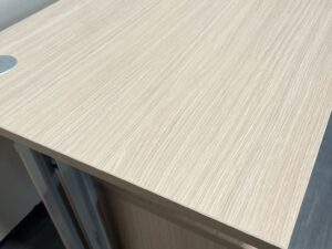 Bureau droit + caisson bois L 160 cm