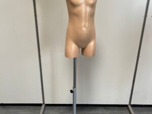 Buste mannequin enfant 5/6 ans + socle