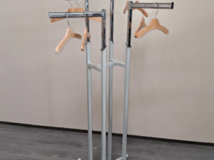 Portant à vêtements professionnel – Gris – Hauteur réglable L31cm