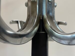 Porte-manteaux métallique noir et gris – H190 cm