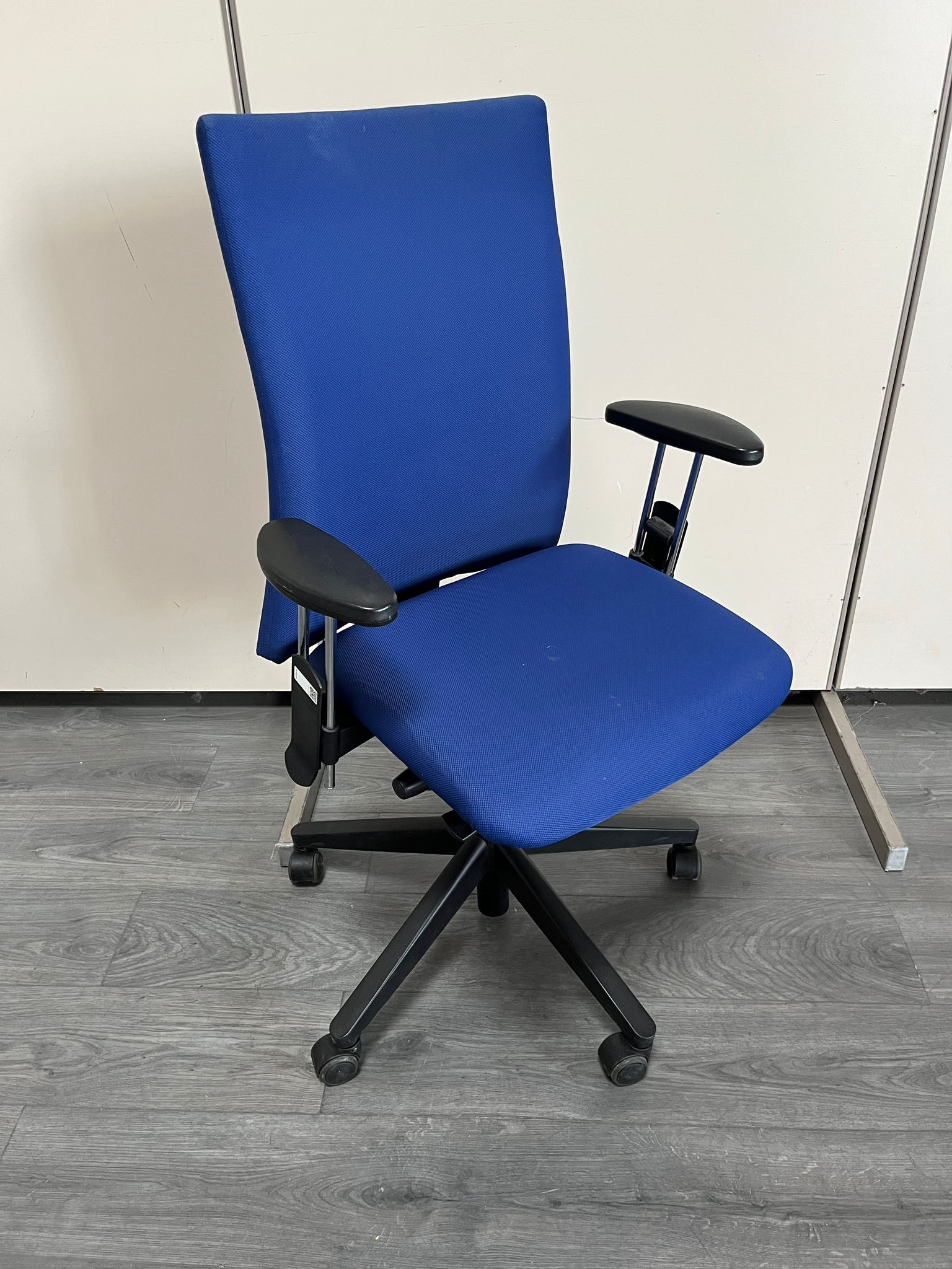 Chaise de bureau non réglable