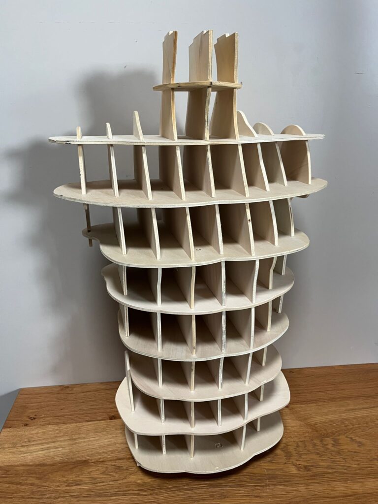 Buste homme 3D en bois