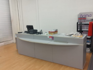 Comptoir d’accueil PMR L 4,03 m