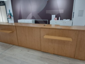 Comptoir d’accueil L 4,86 m