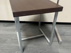 Tabouret en bois 40 x 40 cm