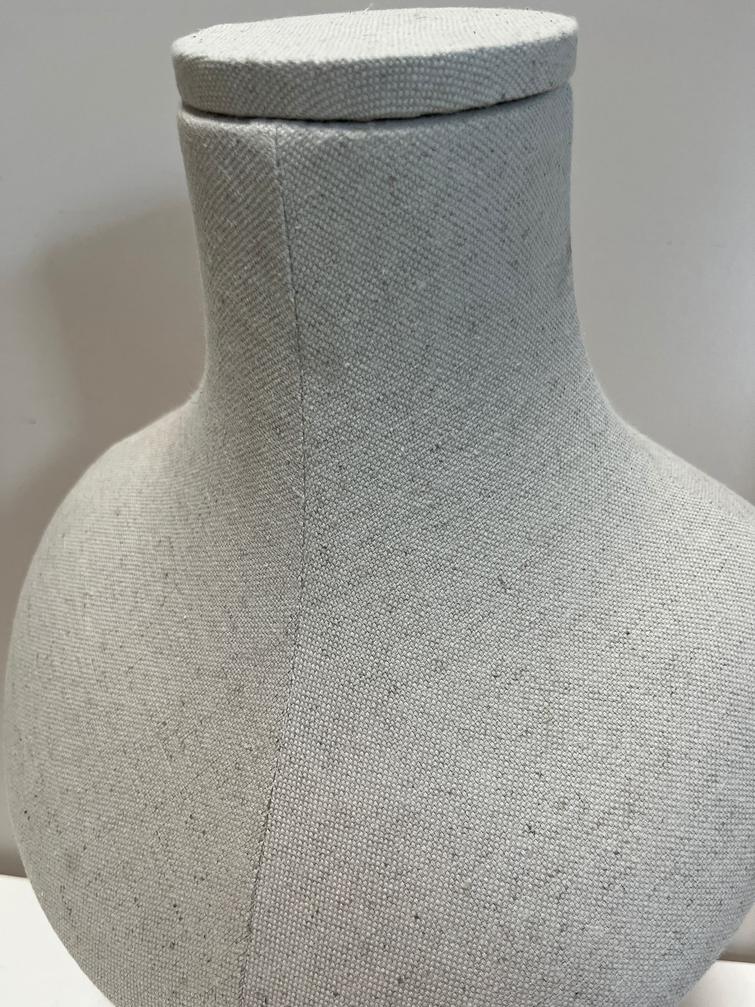 Buste mannequin présentoir pour bijoux réglable – Image 4