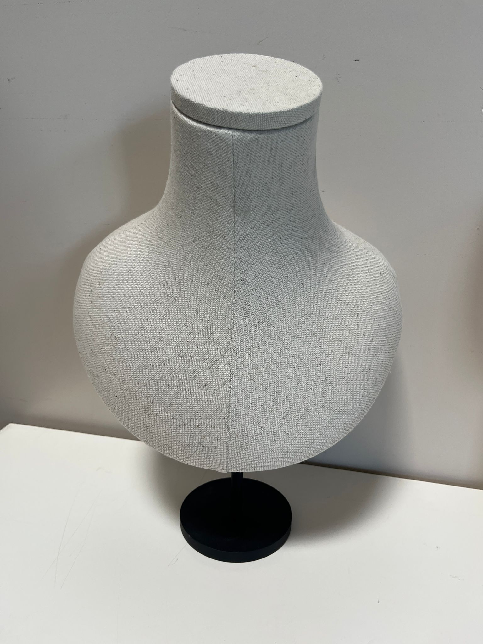 Buste mannequin présentoir pour bijoux réglable