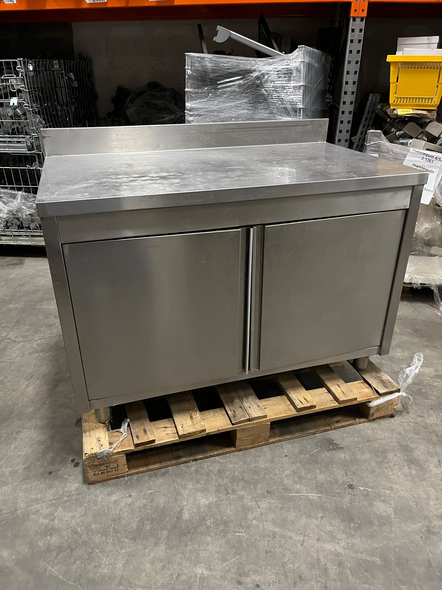 Meuble bas Inox avec dosseret L 120 cm
