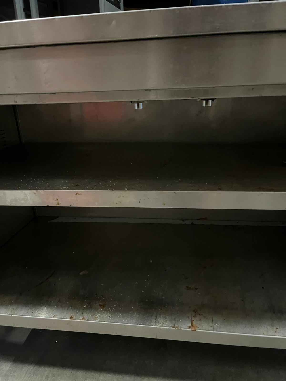 Meuble bas Inox avec dosseret L 140 cm – Image 7
