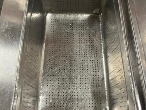 Bain chauffant 3 × GN1/1 en inox – H90 × L120 cm
