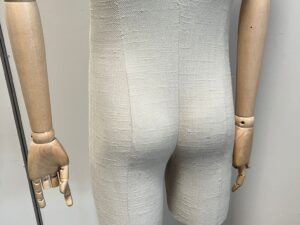 Buste mannequin homme couture Hugo + Socle Trépied Métallique