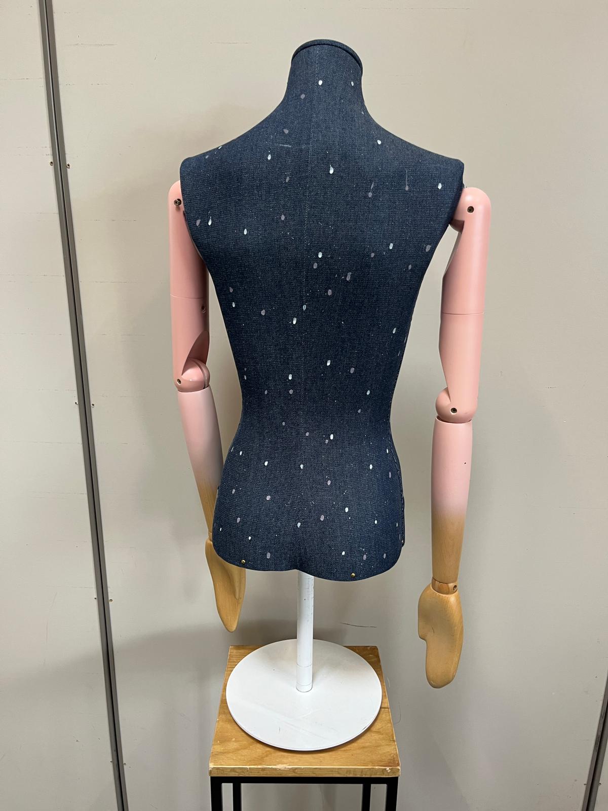 Mannequin Buste Femme effet jean + Socle – Image 6