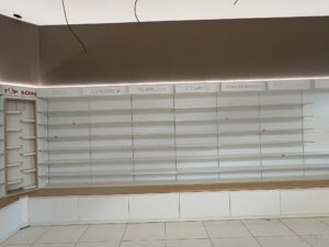 Lot de 12 éléments muraux ≈ L 9,60 m