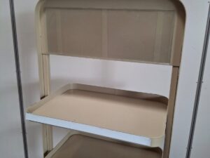 Présentoir 3 niveaux H 145 cm