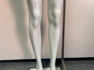 Mannequin Femme + Socle