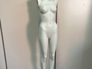 Mannequin Femme + Socle