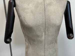 Buste mannequin homme sur pied