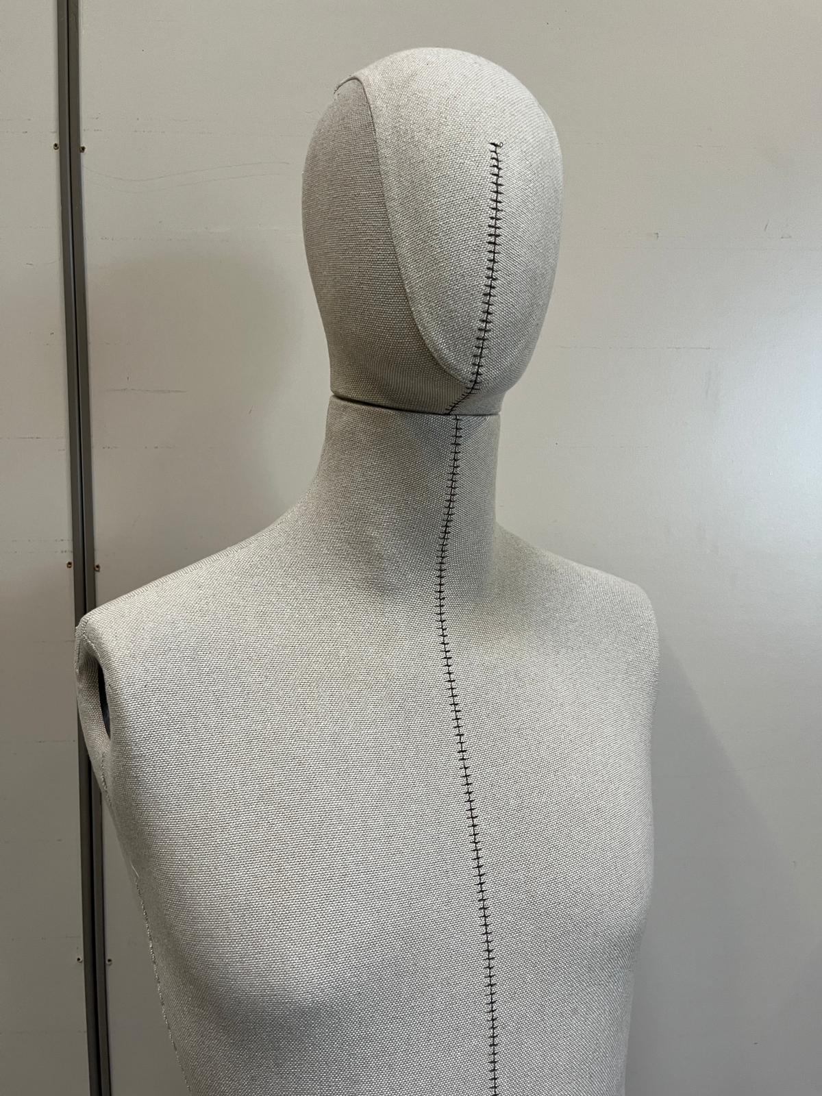 Mannequin buste sur pied Homme tissu – Image 2