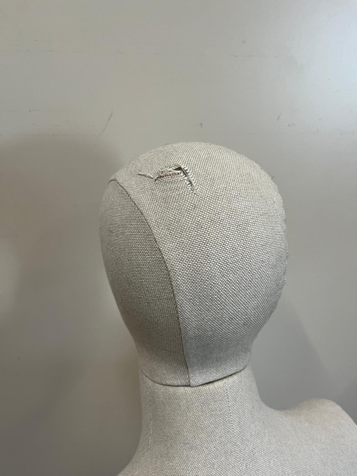 Mannequin buste sur pied Homme tissu – Image 4