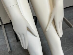 Mannequin complet semi assise Femme