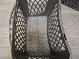 Panier libre-service 40 L en plastique renforcé gris foncé