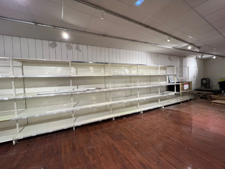 Lot de 5 gondoles racks murales L 6,66 m – Image 2