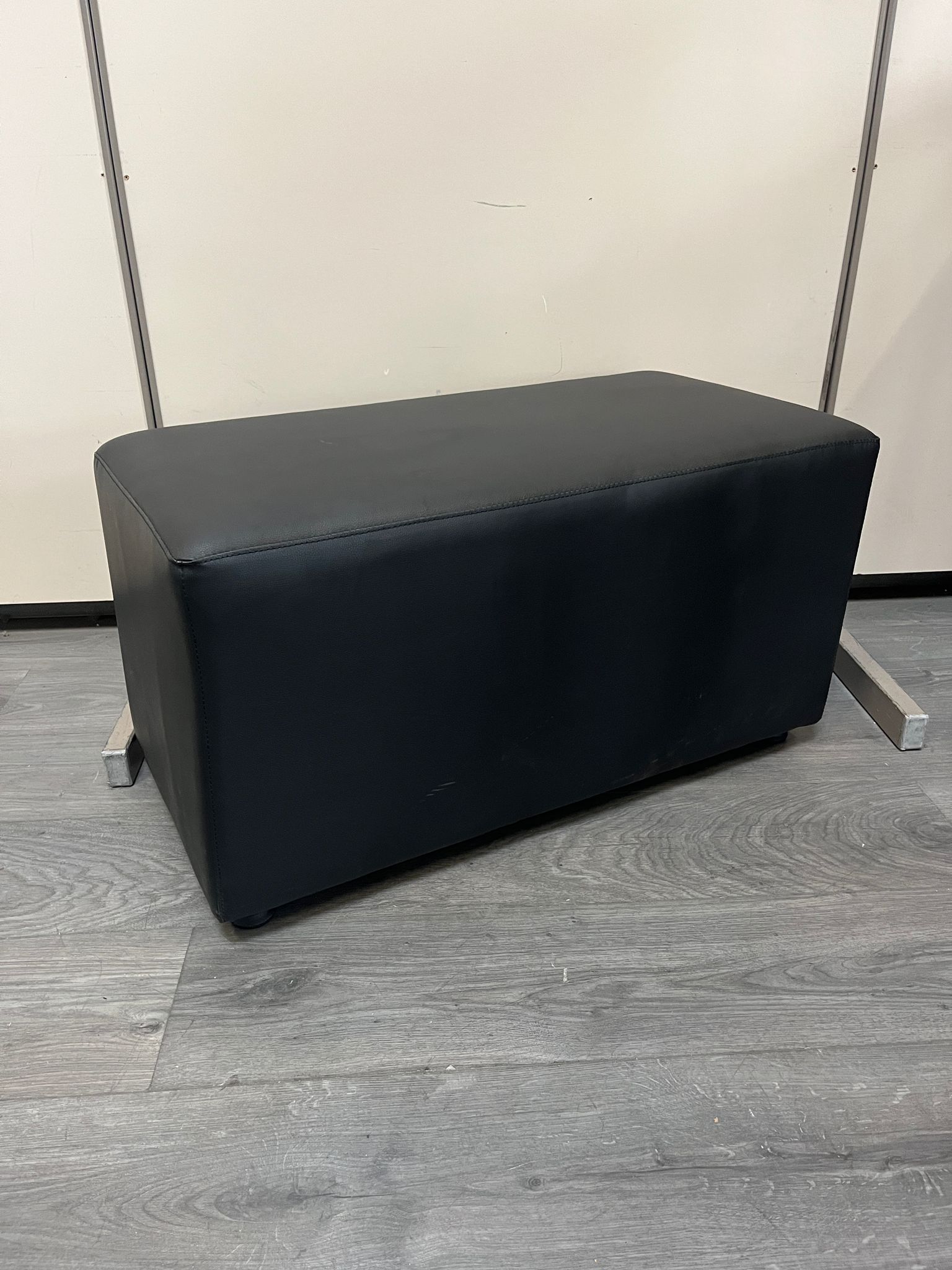 Pouf / Banquette simili cuir L 80 cm