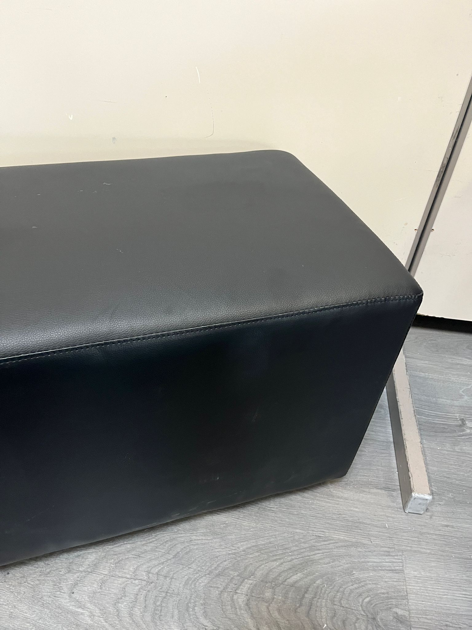 Pouf / Banquette simili cuir L 80 cm – Image 2