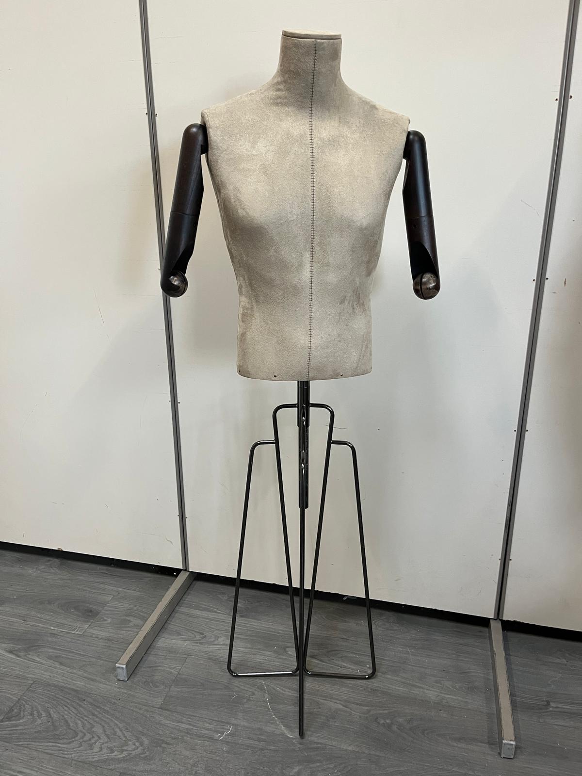Mannequin buste sur pied Homme