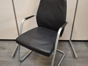 Chaise de réunion ou d’accueil