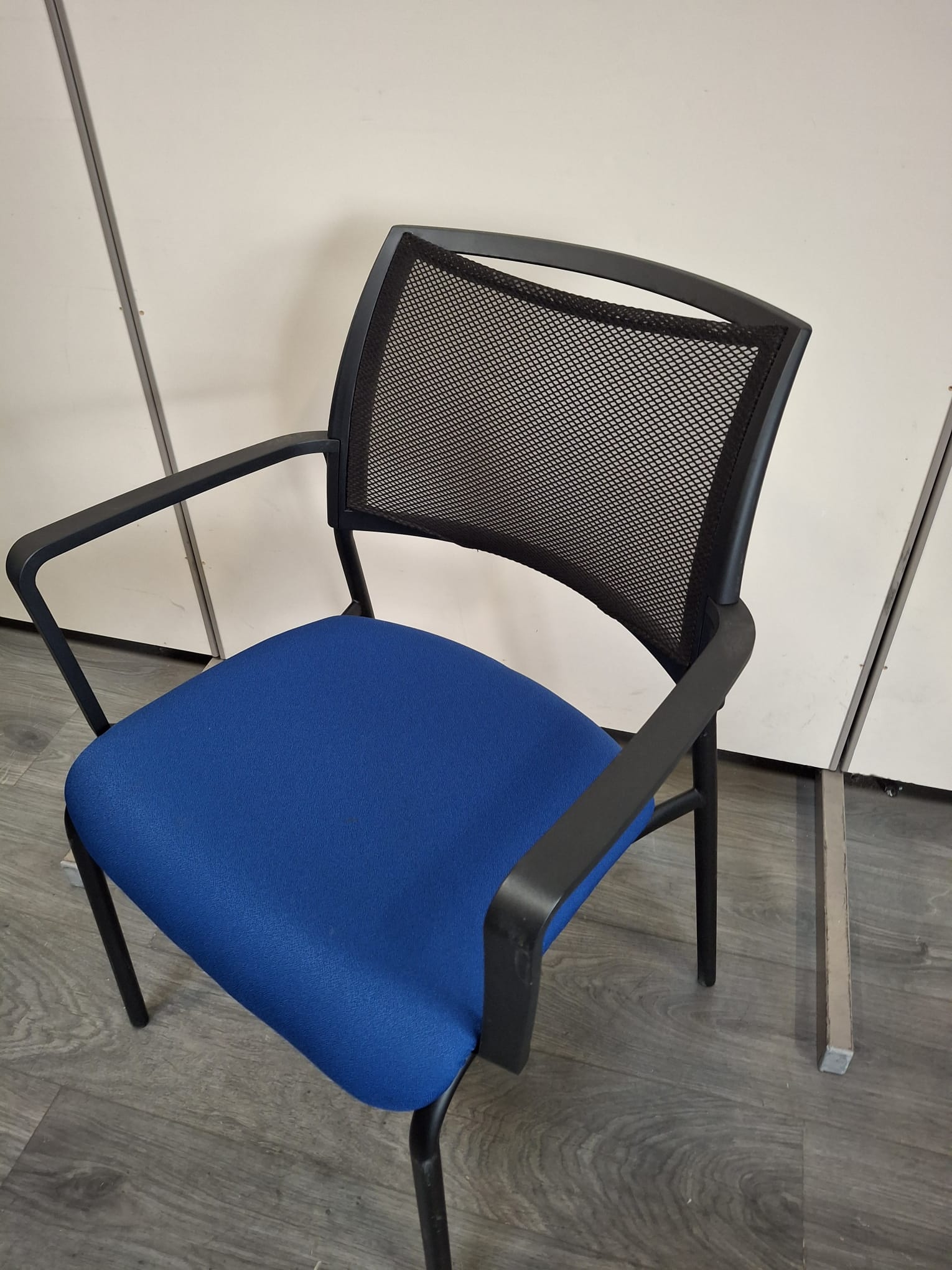 Chaise de réunion ou d’accueil