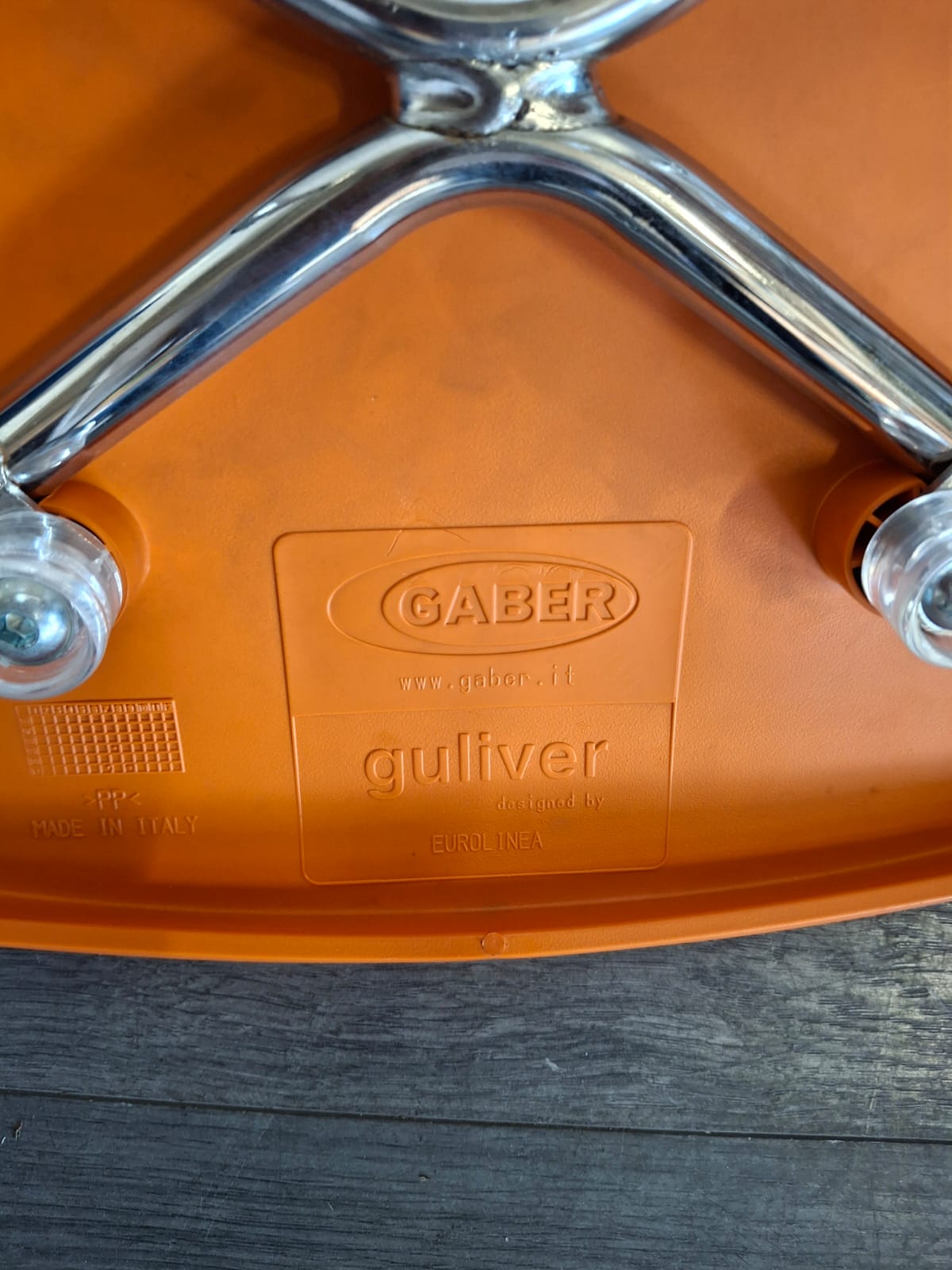 Tabouret haut Gaber – Chromé & orange – Vendu à l’unité – Image 5