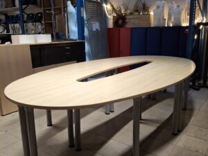 Table de réunion / 8 personnes