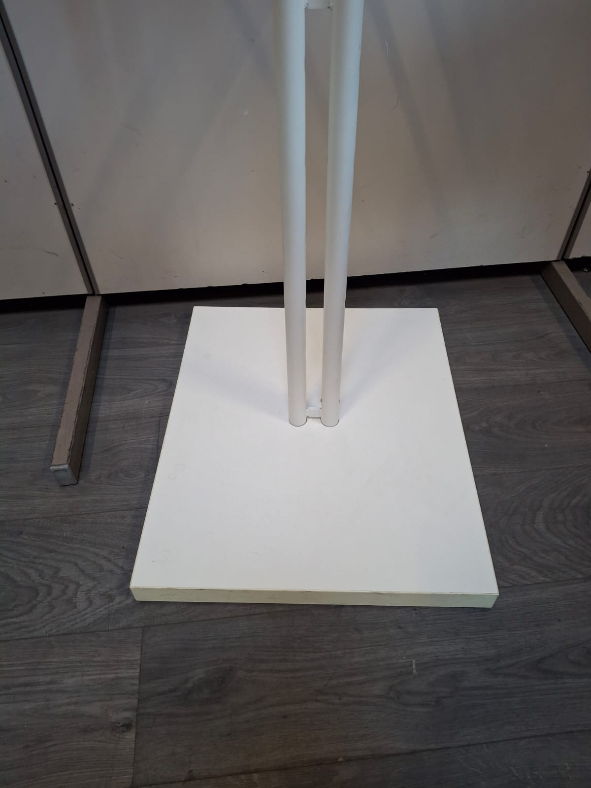 Portant à vêtements professionnel - Blanc - Hauteur réglable 50x60cm – Image 6