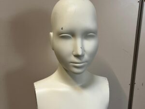 Mannequin enfant 8 / 10 ans