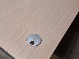 Bureau droit L 180 cm